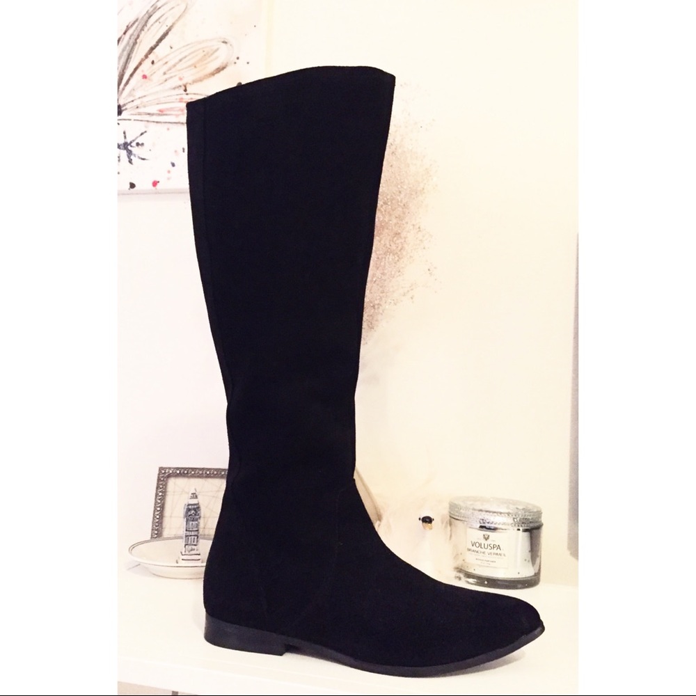 • Size 7.5 Seychelles Black Suede Leather Riding Boots •